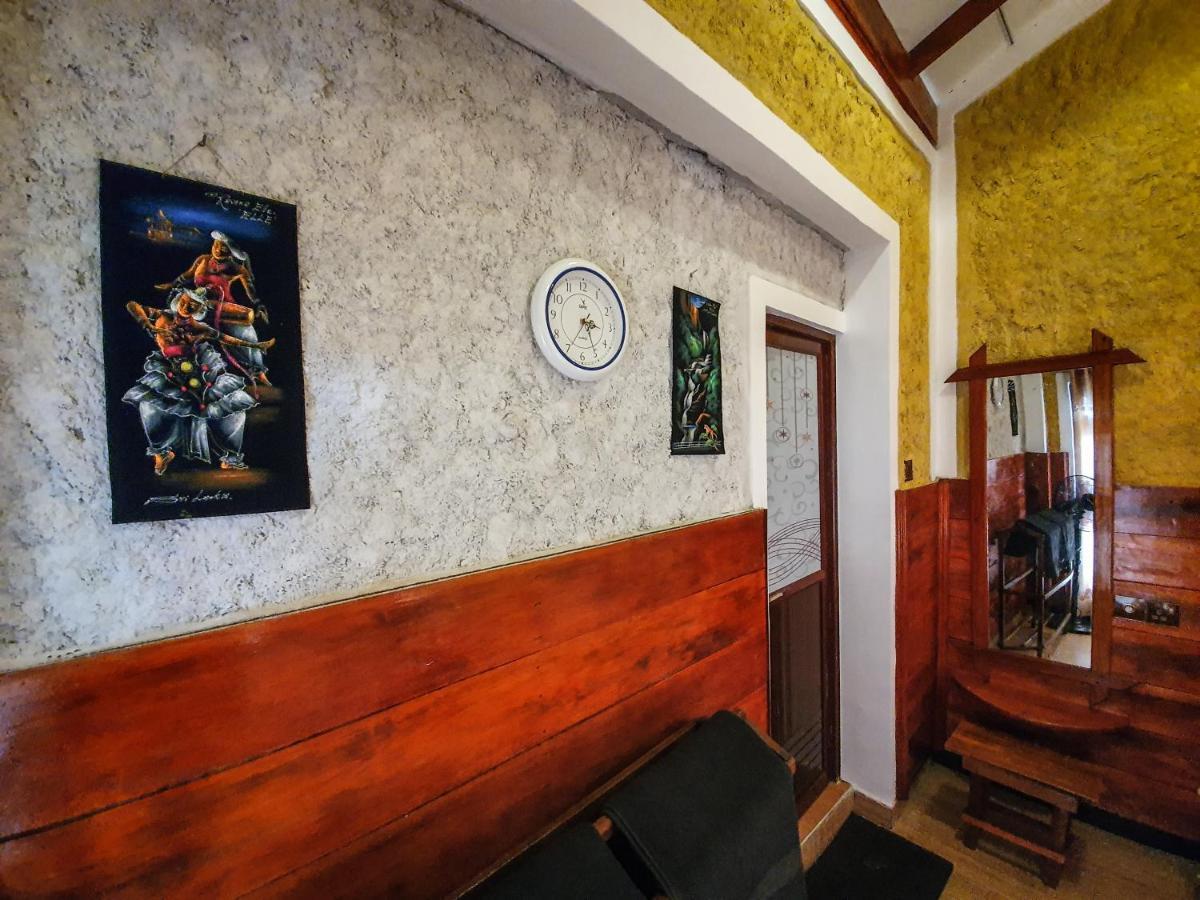 Guest Inn Avendra 엘라 외부 사진